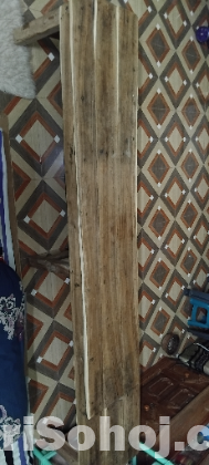 আকাশী কাঠের ব্রেঞ্জি